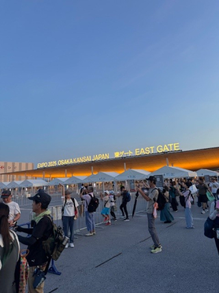 東ゲート